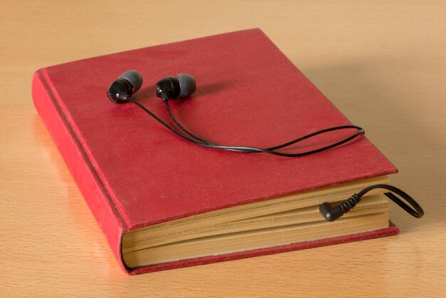 pakiet ksiazka audiobook zyj z najmu robert jarczynski