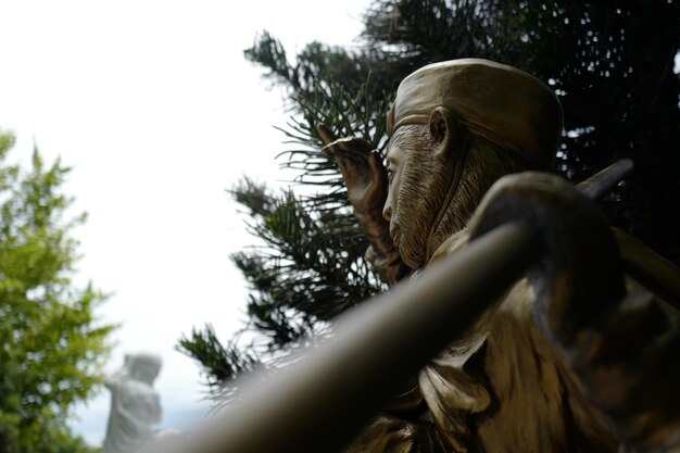 survival wielki podrecznik chris mcnab