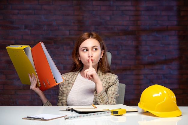 Jak obliczyć termin zakończenia stażu i uniknąć pomyłek?