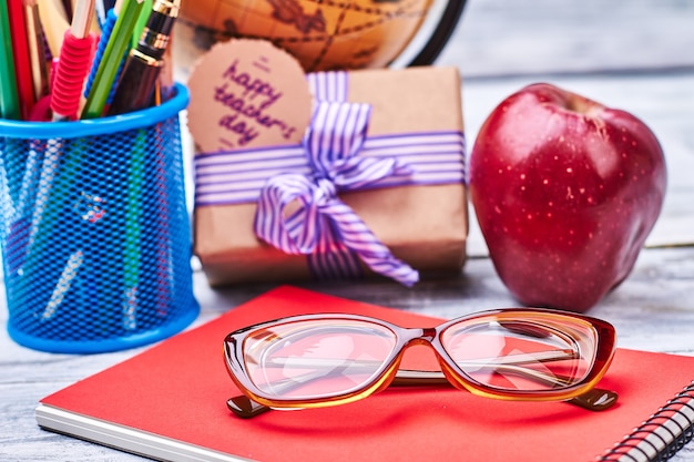 Jakie dodatki dostają nauczyciele i na co mogą liczyć?