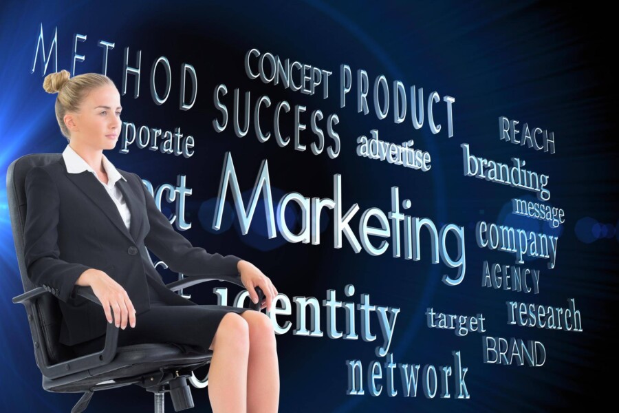 Jak zacząć pracę w marketingu i nie zginąć w gąszczu ofert?
